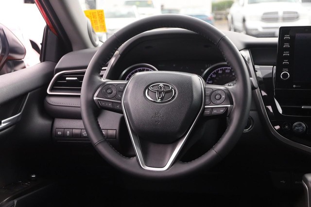 Toyota Camry Vehicle Image 22