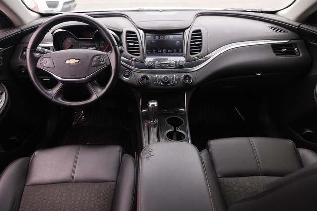 Chevrolet Impala Vehicle Image 19