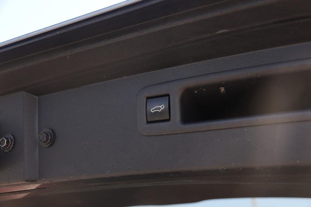 Toyota Highlander Vehicle Image 08