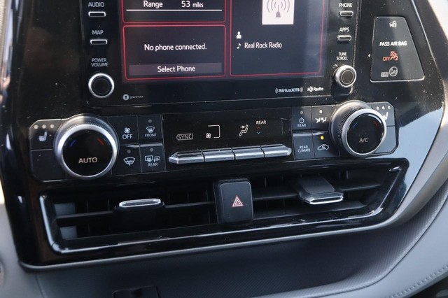 Toyota Highlander Vehicle Image 20