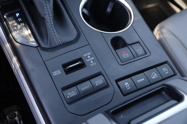 Toyota Highlander Vehicle Image 22
