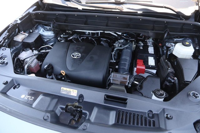 Toyota Highlander Vehicle Image 30