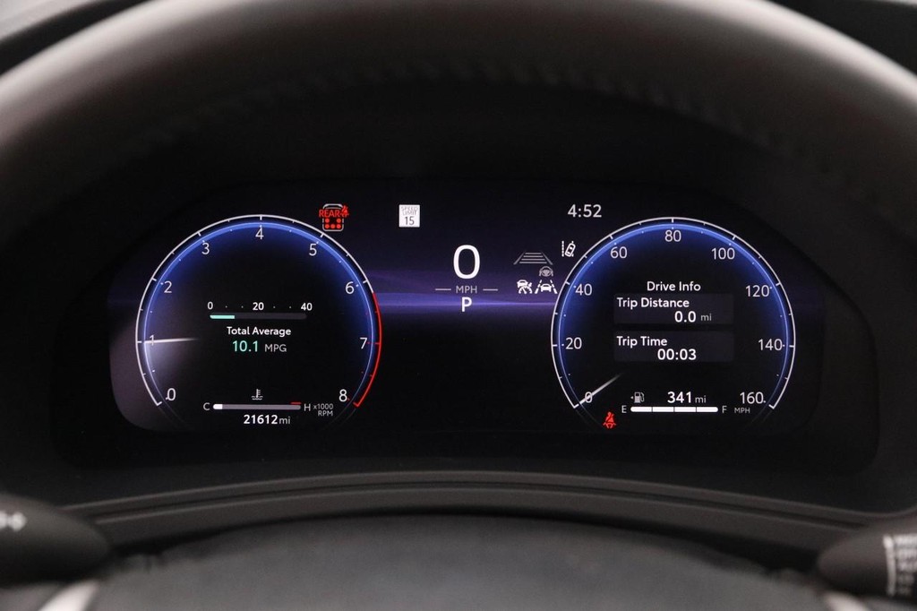 Toyota Grand Highlander Vehicle Full-screen Gallery Image 17