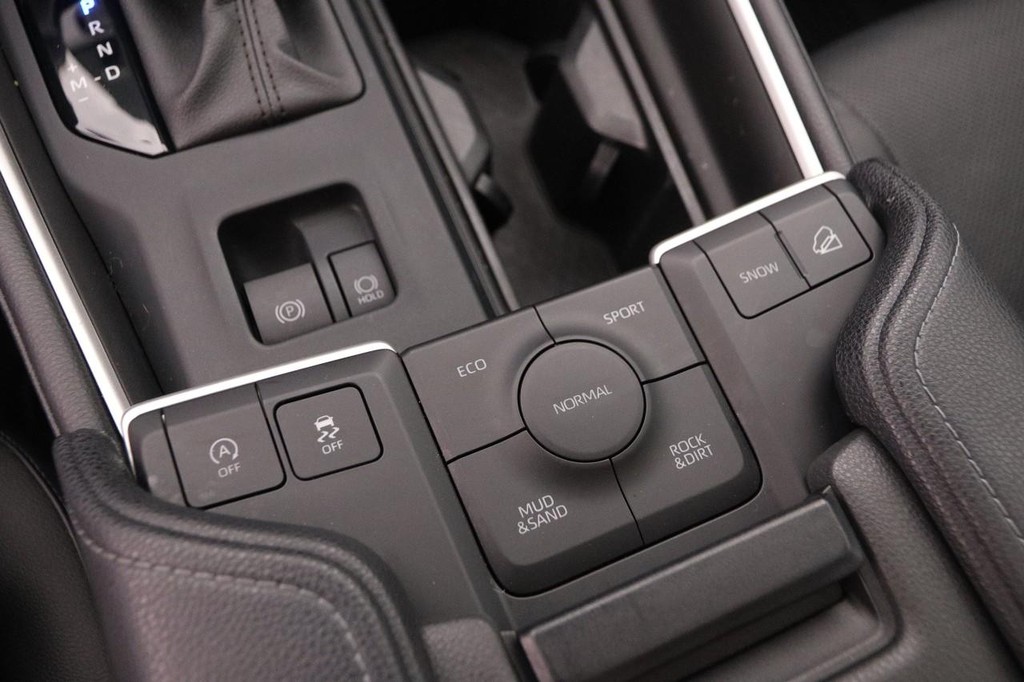 Toyota Grand Highlander Vehicle Full-screen Gallery Image 23