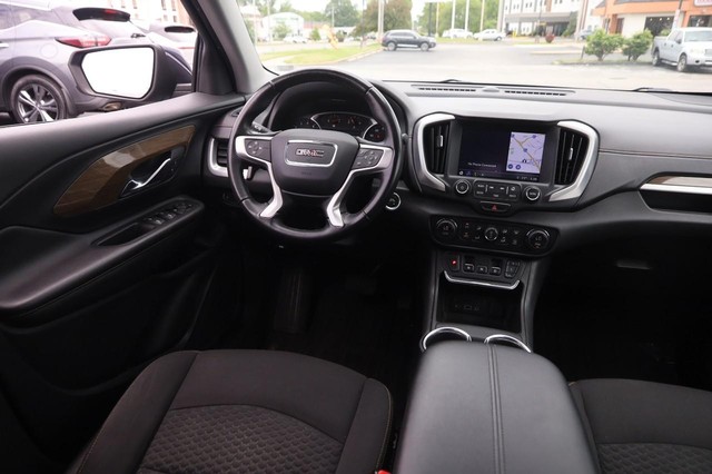 GMC Terrain Vehicle Image 21