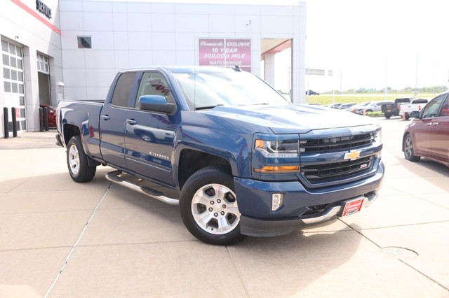 Chevrolet Silverado 1500 Vehicle Image 02
