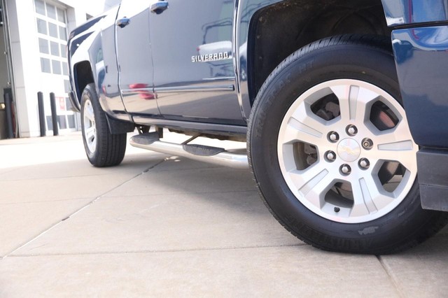 Chevrolet Silverado 1500 Vehicle Image 03