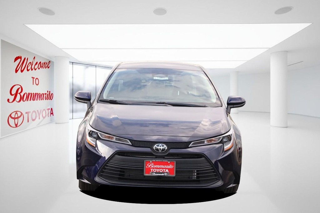 Toyota Corolla Vehicle Full-screen Gallery Image 5