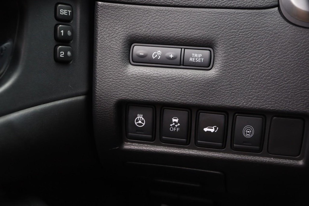 Nissan Murano Vehicle Full-screen Gallery Image 21