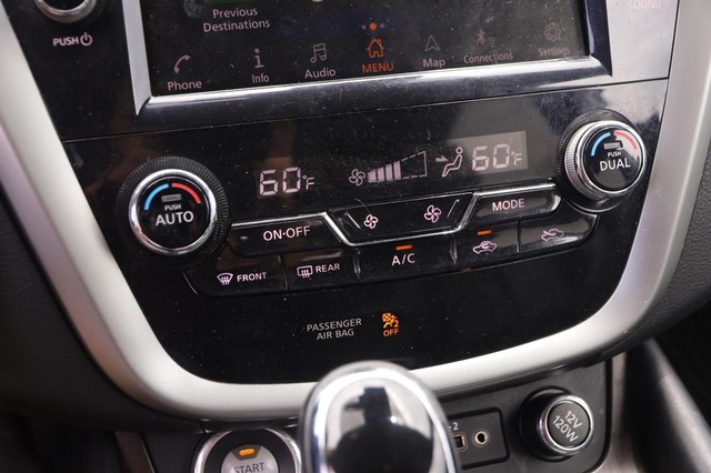 Nissan Murano Vehicle Image 19