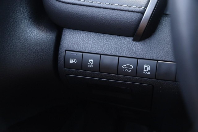 Toyota Camry Vehicle Image 19