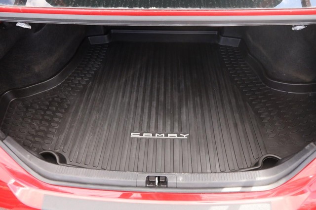 Toyota Camry Vehicle Image 07