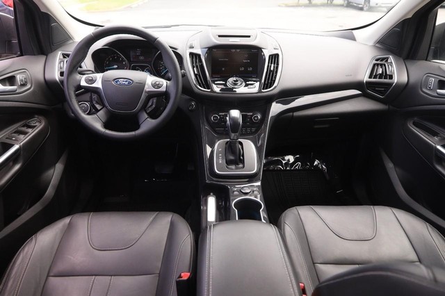 Ford Escape Vehicle Image 22