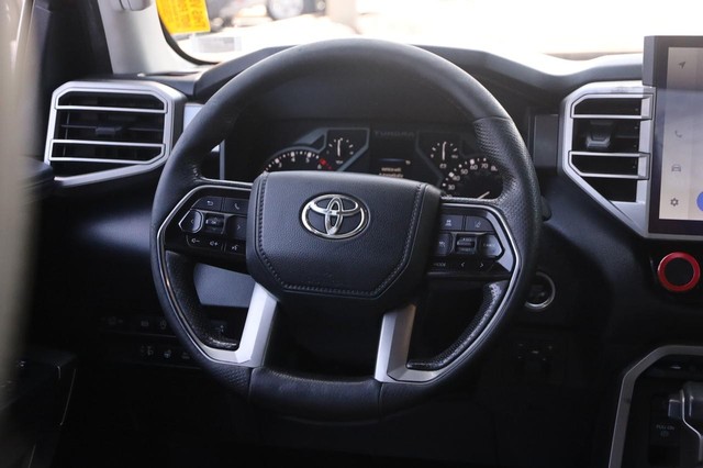 Toyota Tundra 4WD Vehicle Image 21