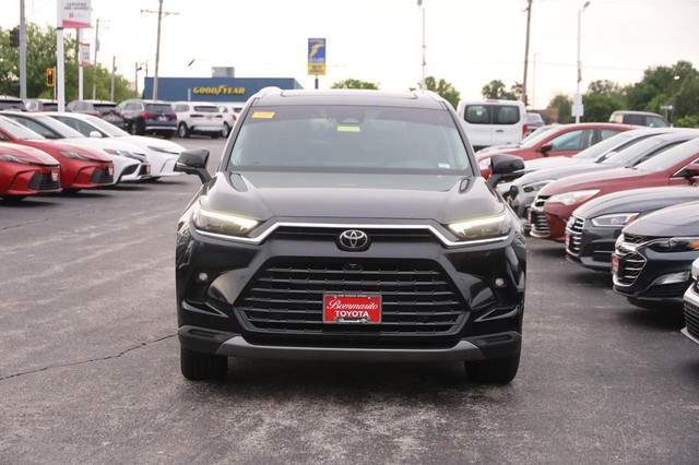 Toyota Grand Highlander Vehicle Image 04