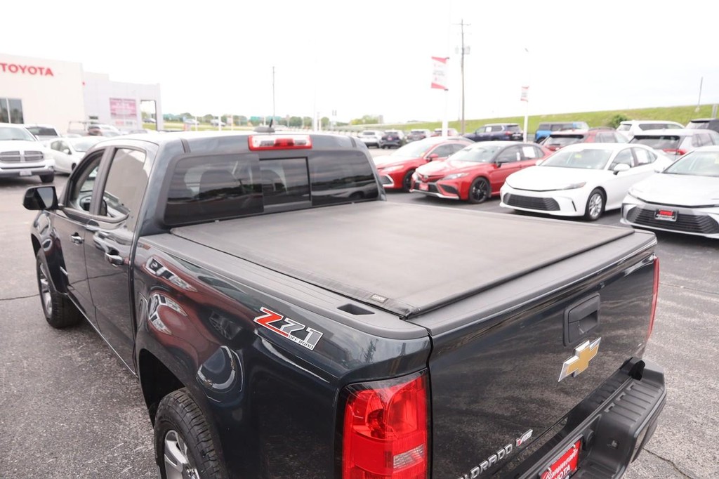 Chevrolet Colorado Vehicle Full-screen Gallery Image 07