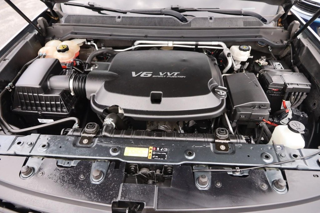 Chevrolet Colorado Vehicle Full-screen Gallery Image 26