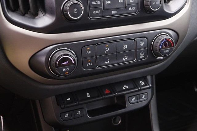 Chevrolet Colorado Vehicle Image 17