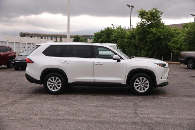 Toyota Grand Highlander Vehicle Image 05