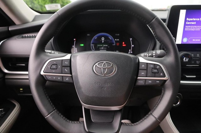 Toyota Grand Highlander Vehicle Image 12