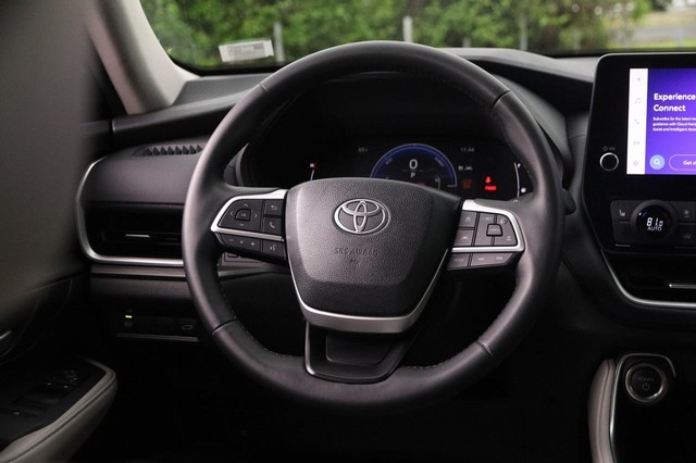 Toyota Grand Highlander Vehicle Image 25