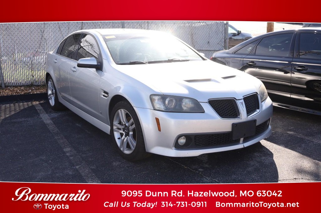 Silver Metallic 2009 Pontiac G8 Base Sedan Rear-Wheel Drive Automatic