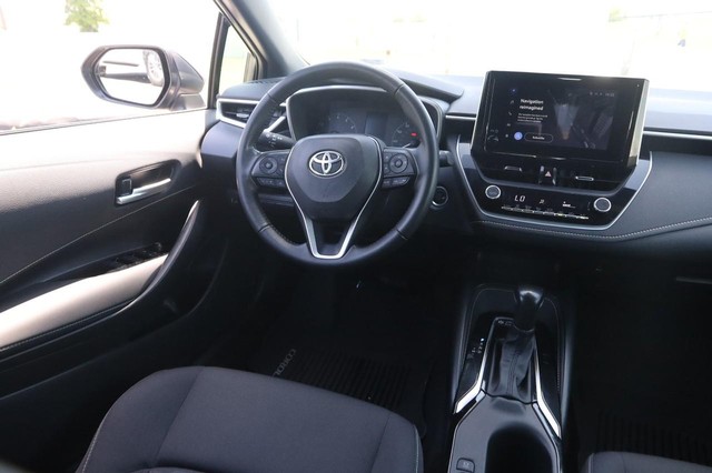 Toyota Corolla Hatchback Vehicle Image 20