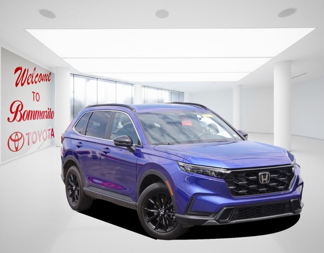 Honda CR-V Hybrid Vehicle Image 02