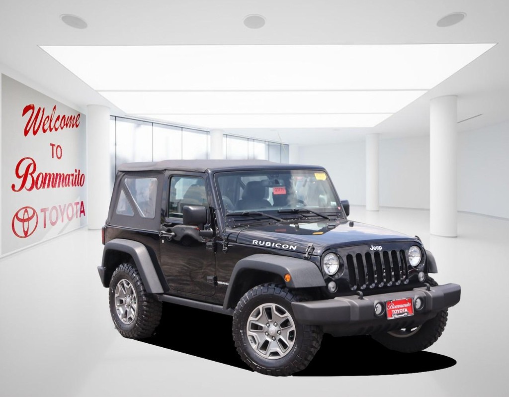 Jeep Wrangler Vehicle Full-screen Gallery Image 2