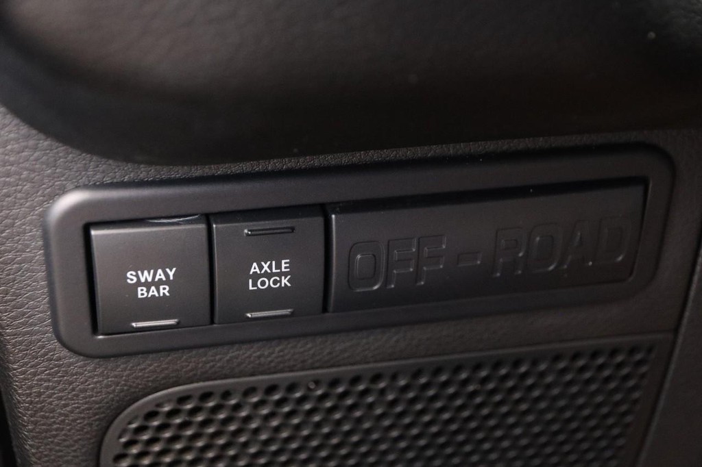 Jeep Wrangler Vehicle Full-screen Gallery Image 19