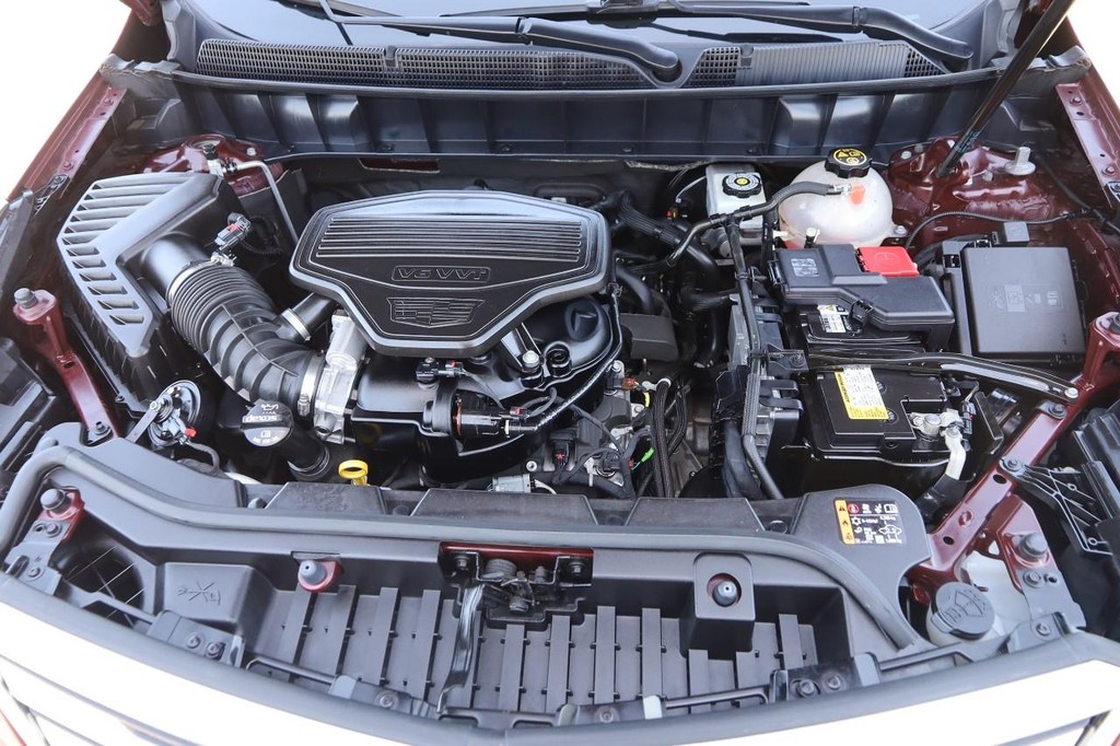 Cadillac XT5 Vehicle Full-screen Gallery Image 29