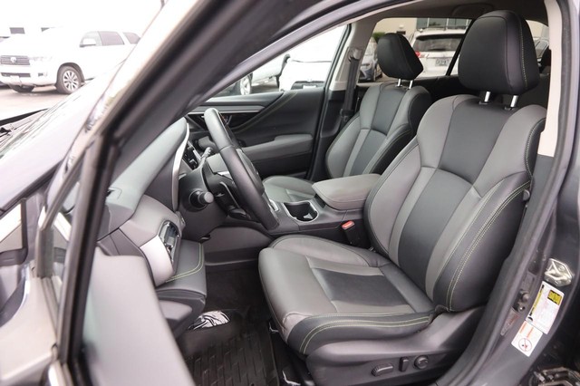 Subaru Outback Vehicle Image 10