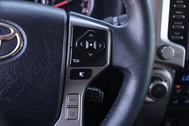 Toyota 4Runner Vehicle Image 13