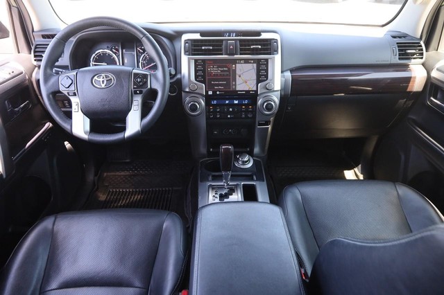 Toyota 4Runner Vehicle Image 20