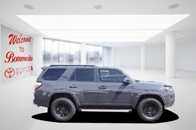 Toyota 4Runner Vehicle Image 05
