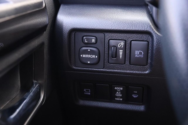 Toyota 4Runner Vehicle Image 14