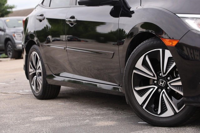 Honda Civic Sedan Vehicle Image 03