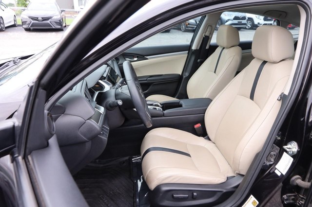 Honda Civic Sedan Vehicle Image 09
