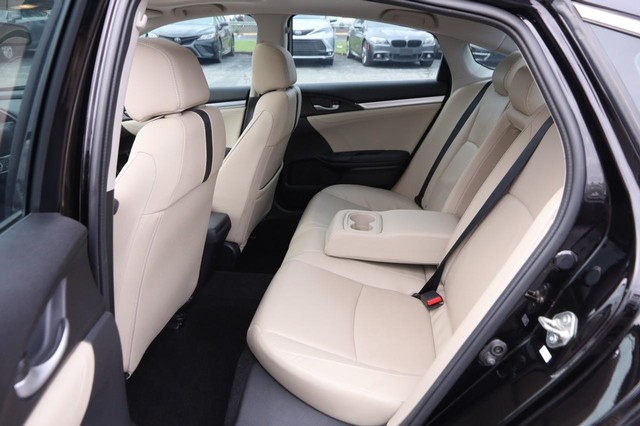Honda Civic Sedan Vehicle Image 10