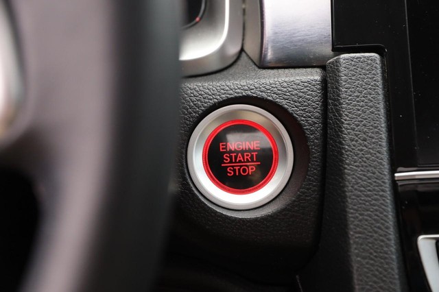 Honda Civic Sedan Vehicle Image 15