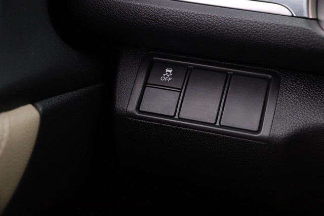 Honda Civic Sedan Vehicle Image 20