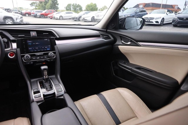 Honda Civic Sedan Vehicle Image 25