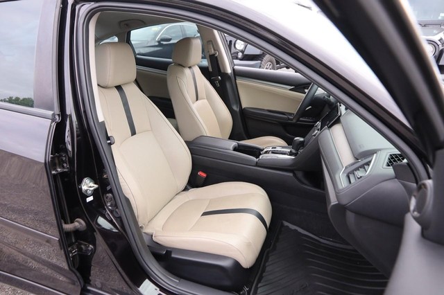 Honda Civic Sedan Vehicle Image 26
