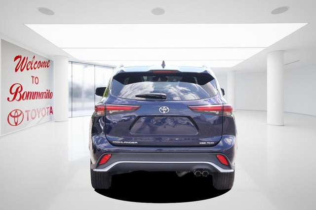 Toyota Highlander Vehicle Image 06