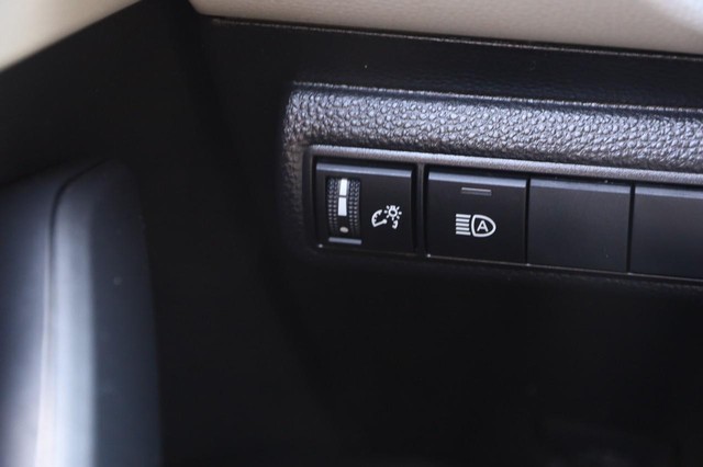 Toyota Highlander Vehicle Image 18