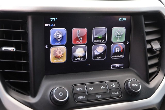 GMC Acadia Vehicle Image 18