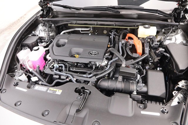 Toyota Crown Vehicle Image 29