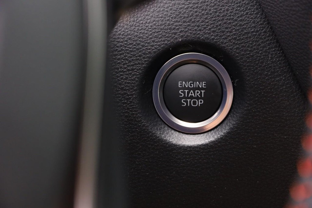 Toyota COROLLA HB Vehicle Full-screen Gallery Image 15