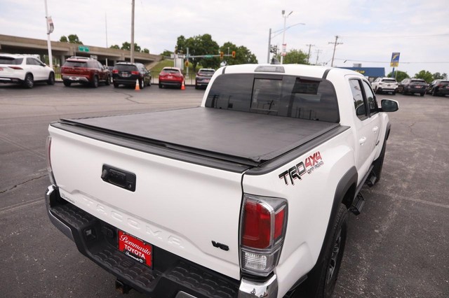 Toyota Tacoma 4WD Vehicle Image 07