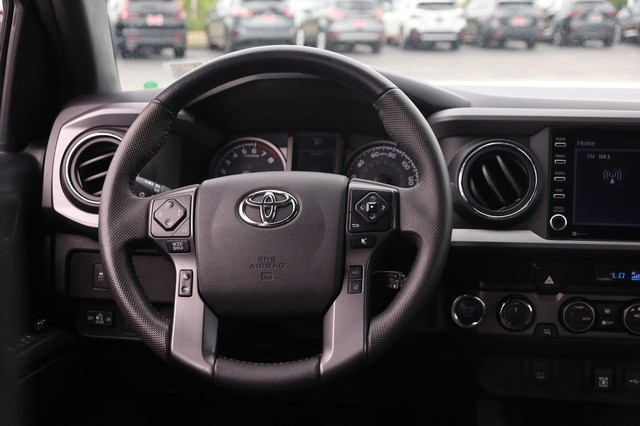 Toyota Tacoma 4WD Vehicle Image 23